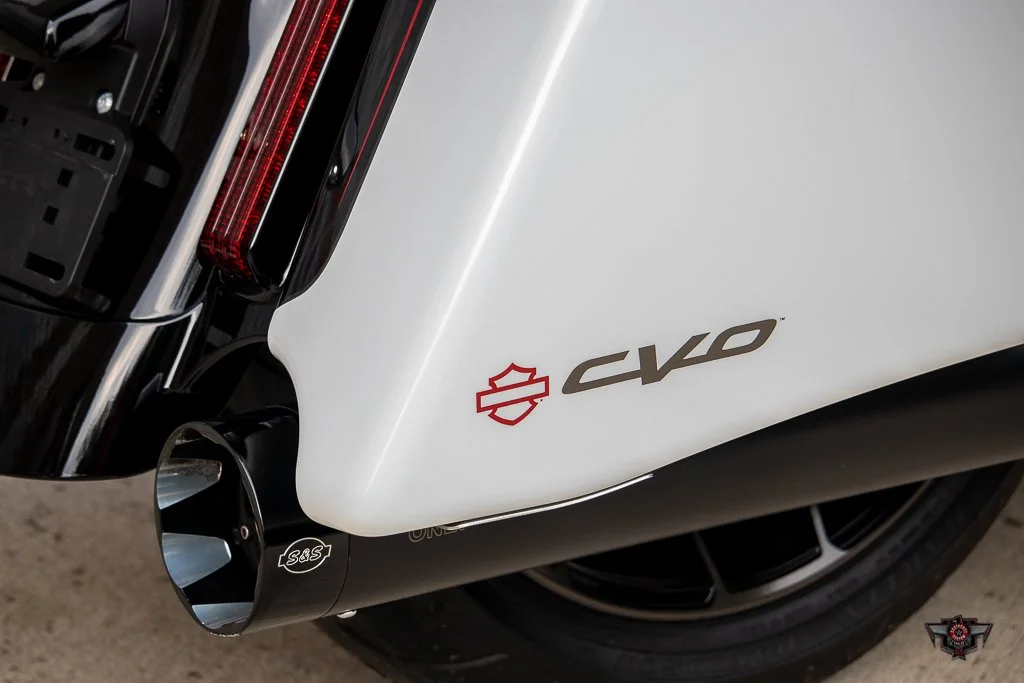 2021 HARLEY-DAVIDSON CVO STREET GLIDE - EXCEPTIONALLY CLEAN